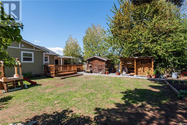 340 Day Rd, House detached with 2 bedrooms, 2 bathrooms and 4 parking in Duncan BC | Image 33