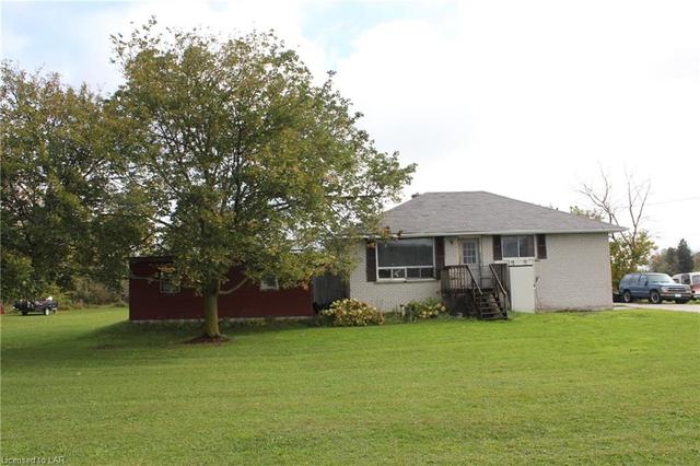 3089 3 Nottawasaga Concession S, House detached with 3 bedrooms, 1 bathrooms and 8 parking in Clearview ON | Image 1