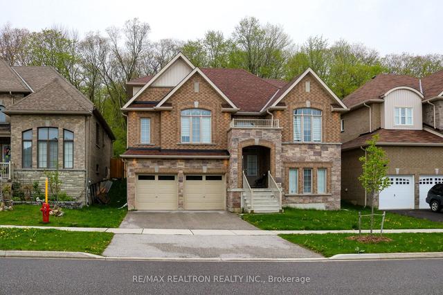 3046 Monarch Dr, House detached with 4 bedrooms, 5 bathrooms and 5 parking in Orillia ON | Image 1