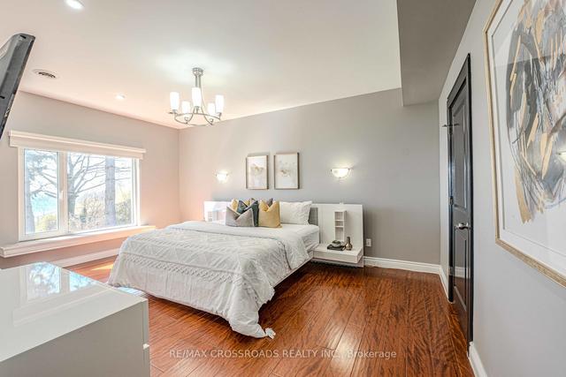 9 Redland Cres E, House detached with 5 bedrooms, 7 bathrooms and 14 parking in Toronto ON | Image 8