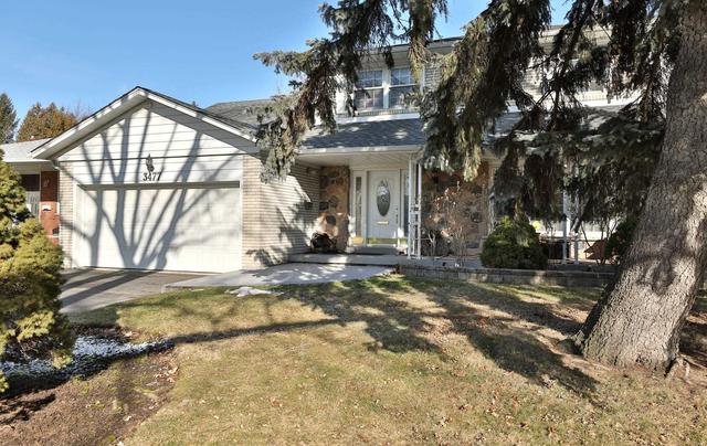 3477 Riverspray Cres, House detached with 4 bedrooms, 4 bathrooms and 4 parking in Mississauga ON | Image 2