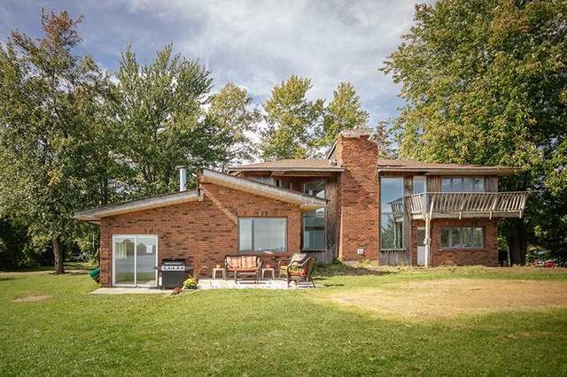 15 Bertha St, House detached with 7 bedrooms, 3 bathrooms and 5 parking in Kawartha Lakes ON | Image 38