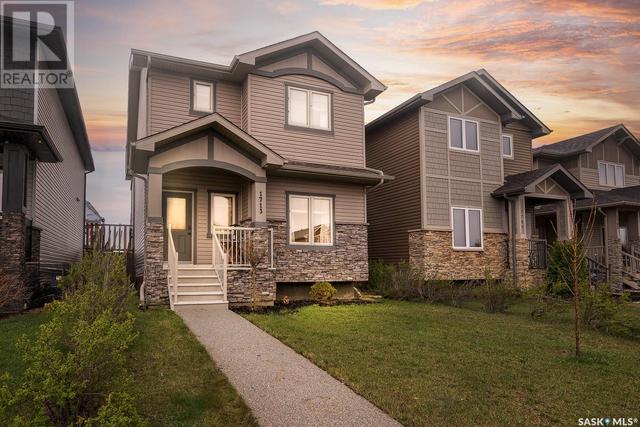 1713 11th Ave Nw, House detached with 4 bedrooms, 4 bathrooms and null parking in Moose Jaw SK | Image 1