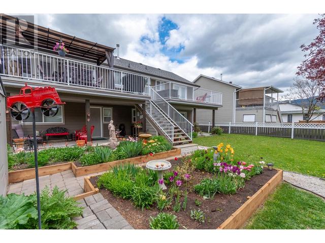 3655 Patten Dr, House detached with 4 bedrooms, 3 bathrooms and 2 parking in Armstrong BC | Image 2