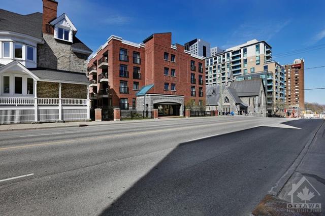 506 - 456 King Edward Avenue, Condo with 1 bedrooms, 2 bathrooms and 1 parking in Ottawa ON | Image 3
