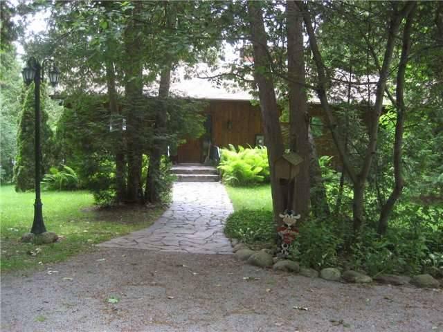 54 Lakebreeze Rd, House detached with 3 bedrooms, 3 bathrooms and 12 parking in Kawartha Lakes ON | Image 4