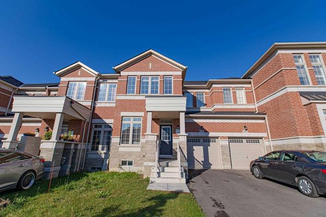 151 Decast Cres, House attached with 3 bedrooms, 3 bathrooms and 3 parking in Markham ON | Image 1