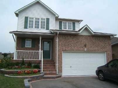 360 Concordia Crt, House detached with 3 bedrooms, 4 bathrooms and 4 parking in Oshawa ON | Image 1