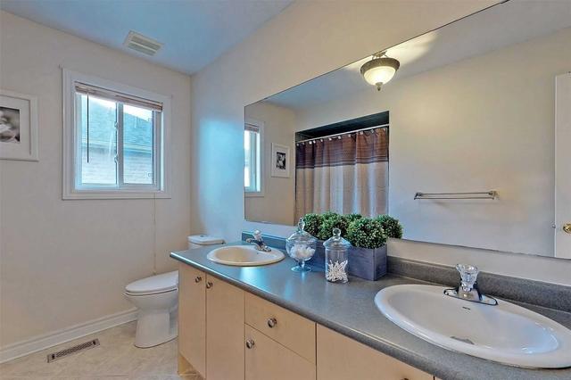 57 Knupp Rd, House detached with 4 bedrooms, 3 bathrooms and 4 parking in Barrie ON | Image 22