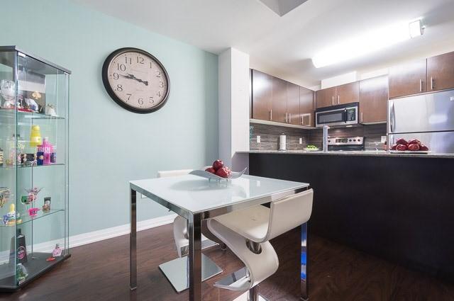 318 - 25 Cole St, Condo with 1 bedrooms, 1 bathrooms and 1 parking in Toronto ON | Image 10