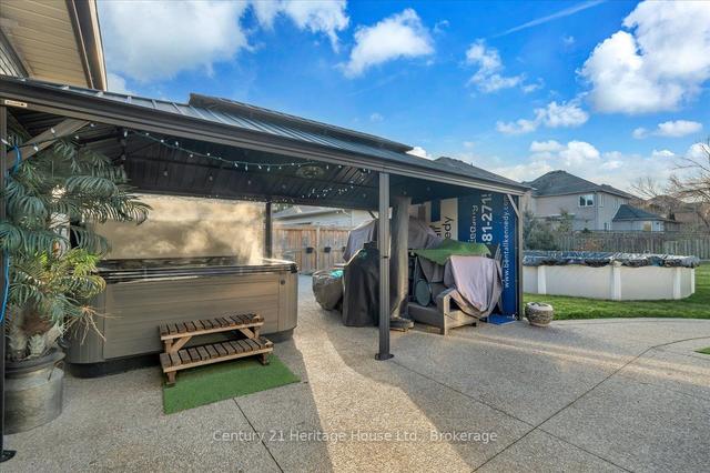 10 Wendakee Dr, House detached with 4 bedrooms, 2 bathrooms and 14 parking in Hamilton ON | Image 24