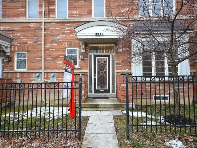 5534 Tenth Line W, House attached with 4 bedrooms, 4 bathrooms and 2 parking in Mississauga ON | Image 1