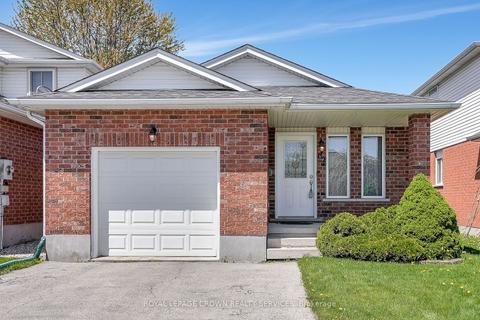 62 Thompson Dr, Guelph, ON, N1E7A2 | Card Image