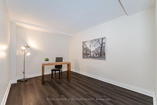 201 - 1600 Keele St, Condo with 1 bedrooms, 2 bathrooms and 1 parking in Toronto ON | Image 5