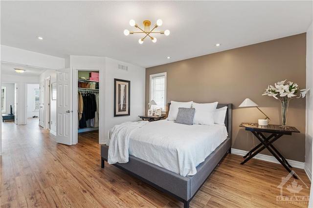 515 Strasbourg St, Townhouse with 4 bedrooms, 3 bathrooms and 2 parking in Ottawa ON | Image 21