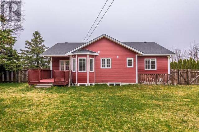 68 Pettens Road, House detached with 4 bedrooms, 3 bathrooms and null parking in Conception Bay South NL | Image 5