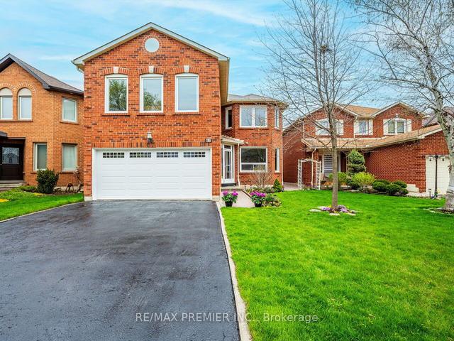 67 Afton Cres, House detached with 4 bedrooms, 3 bathrooms and 6 parking in Vaughan ON | Image 1
