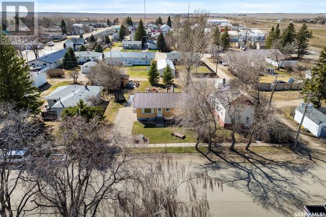 126 2nd Avenue E, House detached with 3 bedrooms, 1 bathrooms and null parking in Montmartre SK | Image 40
