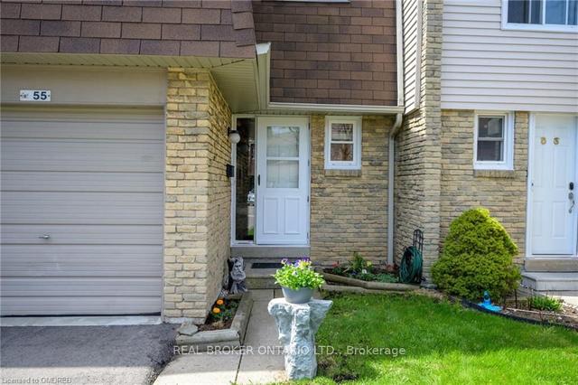 55 - 5730 Montevideo Rd, Townhouse with 4 bedrooms, 2 bathrooms and 2 parking in Mississauga ON | Image 1