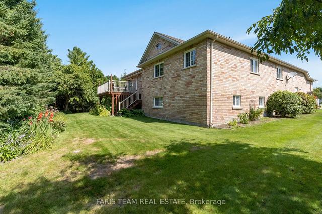 30 Masters Ln, House detached with 3 bedrooms, 3 bathrooms and 6 parking in Wasaga Beach ON | Image 17