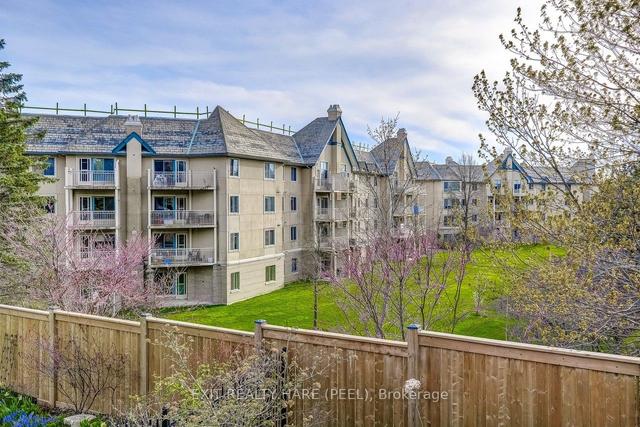 126 - 511 Gainsborough Rd, Condo with 2 bedrooms, 1 bathrooms and 1 parking in London ON | Image 31
