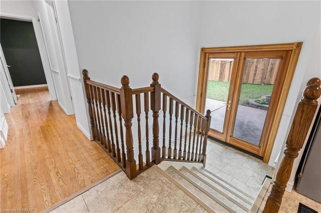 95 Shea Cres, House detached with 4 bedrooms, 2 bathrooms and 3 parking in Kitchener ON | Image 16