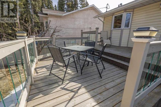 4136 4 Avenue, House detached with 4 bedrooms, 3 bathrooms and 2 parking in Edson AB | Image 40