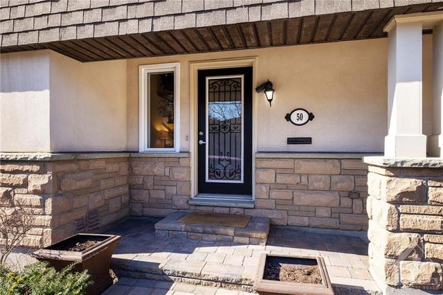 50 Concord St N, Townhouse with 3 bedrooms, 2 bathrooms and 2 parking in Ottawa ON | Image 5