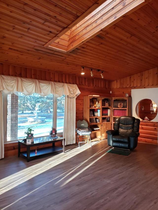 80115 Highway 2, House detached with 4 bedrooms, 3 bathrooms and 4 parking in Smoky River No. 130 AB | Image 14