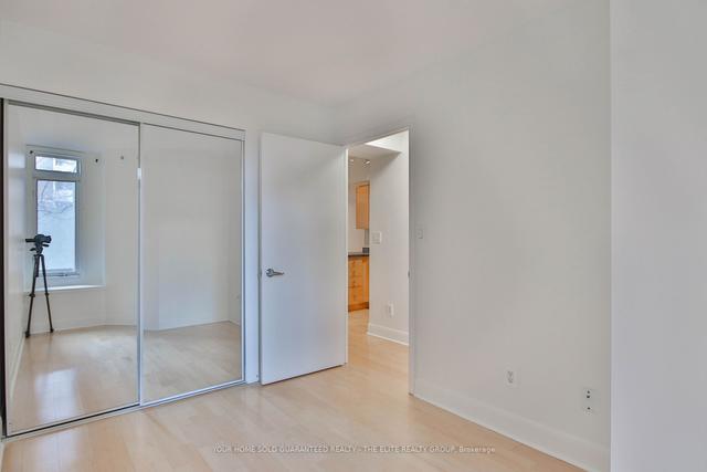 235 - 415 Jarvis St, Townhouse with 2 bedrooms, 1 bathrooms and 0 parking in Toronto ON | Image 13