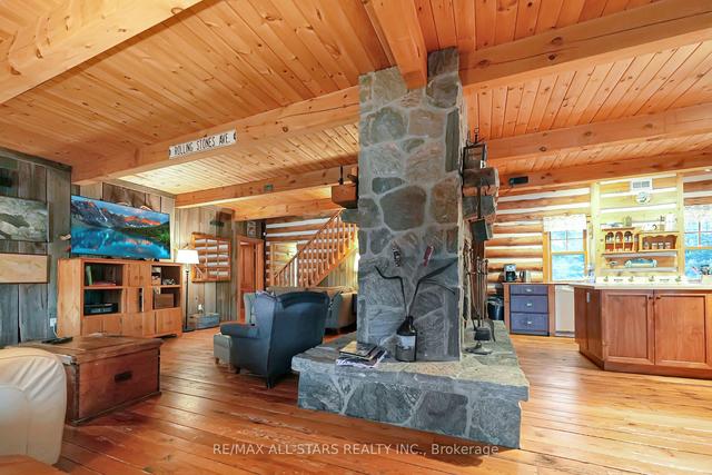 43 Sugarbush Trail, House detached with 4 bedrooms, 3 bathrooms and 4 parking in Kawartha Lakes ON | Image 7