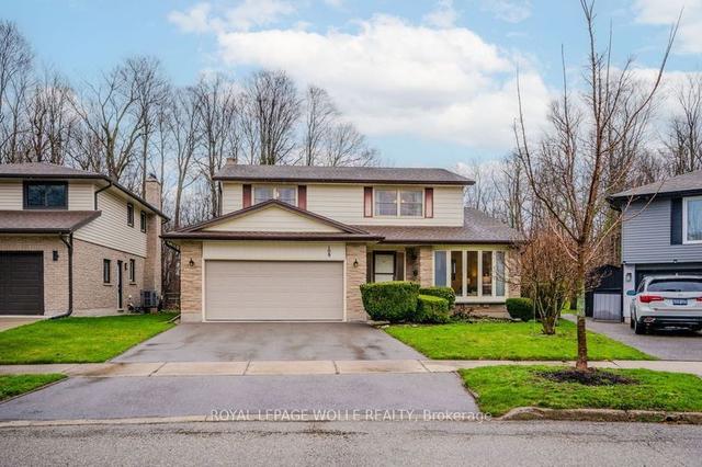 108 Stonehaven Dr, House detached with 3 bedrooms, 3 bathrooms and 4 parking in Waterloo ON | Image 12