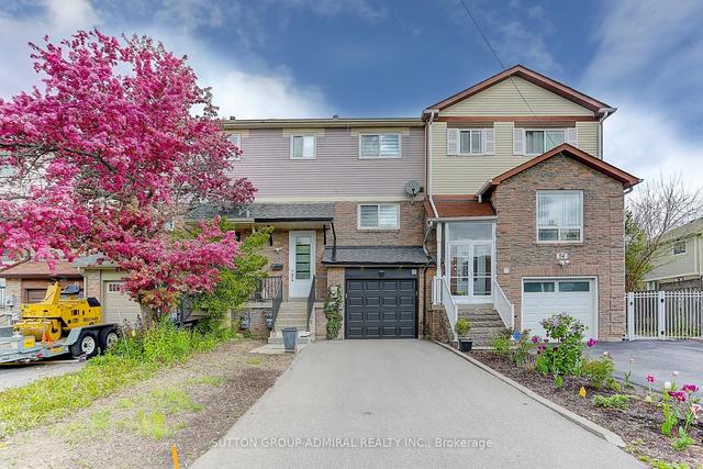 52 Chabad Gate, House attached with 3 bedrooms, 3 bathrooms and 3 parking in Vaughan ON | Image 1