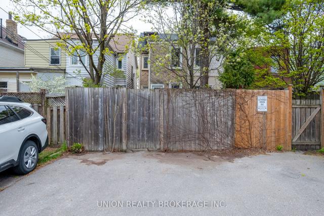 297 Pape Ave, House semidetached with 3 bedrooms, 2 bathrooms and 2 parking in Toronto ON | Image 22