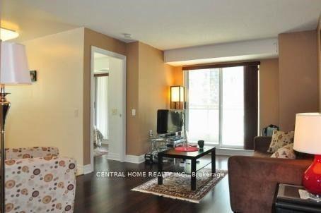 205 - 21 Hillcrest Ave, Condo with 1 bedrooms, 1 bathrooms and 1 parking in Toronto ON | Image 2