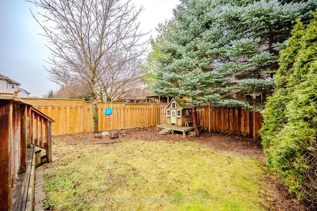 105 Doyle Dr, House detached with 3 bedrooms, 3 bathrooms and 3 parking in Guelph ON | Image 33