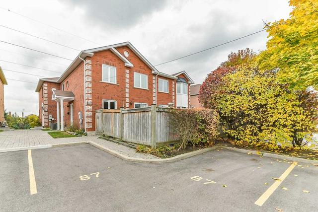 87 Millstone Dr, Townhouse with 3 bedrooms, 3 bathrooms and 2 parking in Brampton ON | Image 29
