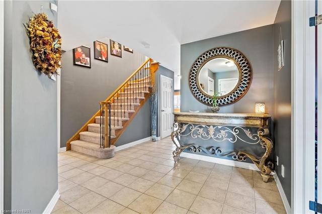 4 Valvano Crt, House detached with 4 bedrooms, 2 bathrooms and 6 parking in St. Catharines ON | Image 48