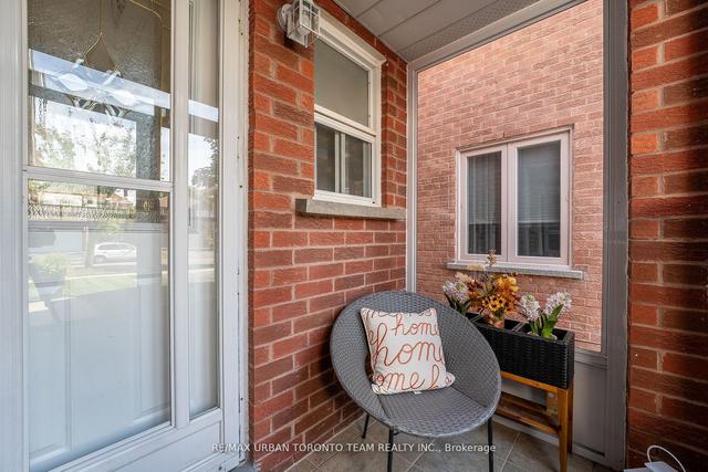 31 Ponymeadow Terr, House detached with 3 bedrooms, 4 bathrooms and 4 parking in Toronto ON | Image 22