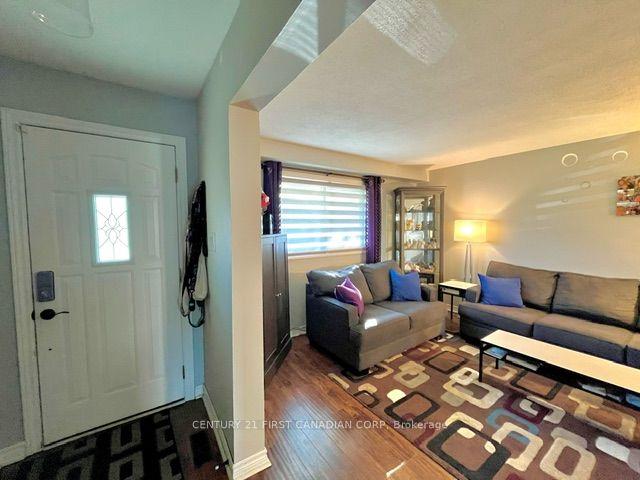 44 - 711 Osgoode Dr, Townhouse with 4 bedrooms, 2 bathrooms and 1 parking in London ON | Image 35