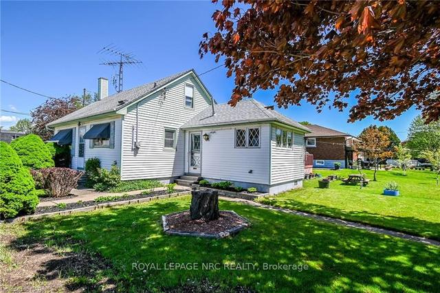 575 Steele St, House detached with 2 bedrooms, 1 bathrooms and 2 parking in Port Colborne ON | Image 18