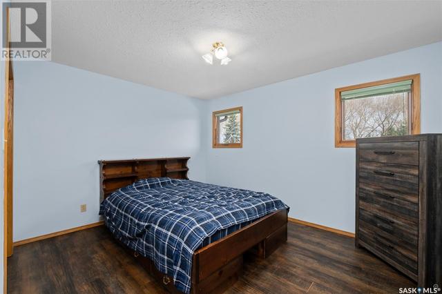744 3rd Ave, House detached with 3 bedrooms, 3 bathrooms and null parking in Buckland No. 491 SK | Image 24