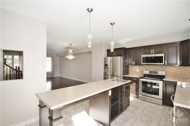 106 Brilia Private, Townhouse with 3 bedrooms, 3 bathrooms and 2 parking in Ottawa ON | Image 14