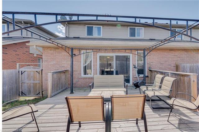 416b Tealby Cres, House semidetached with 3 bedrooms, 2 bathrooms and 2 parking in Waterloo ON | Image 10