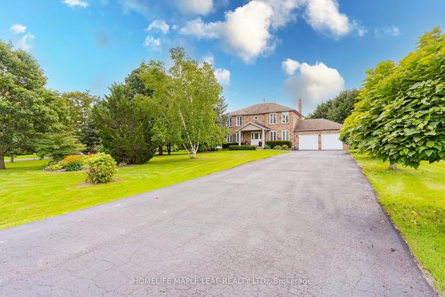 4 Southwinds Dr, House detached with 4 bedrooms, 3 bathrooms and 10 parking in Halton Hills ON | Image 1