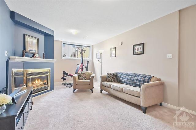 6311 Sablewood Pl, Townhouse with 3 bedrooms, 3 bathrooms and 2 parking in Ottawa ON | Image 23