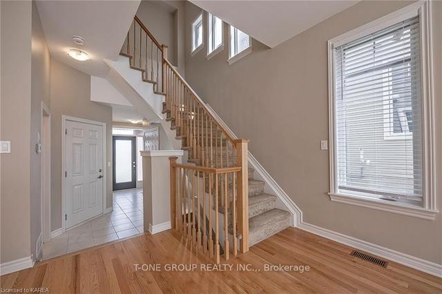 1424 Summer St, House attached with 3 bedrooms, 3 bathrooms and 2 parking in Kingston ON | Image 7