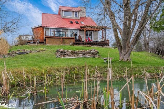 635017 Pretty River Rd, House detached with 5 bedrooms, 2 bathrooms and 10 parking in The Blue Mountains ON | Image 1