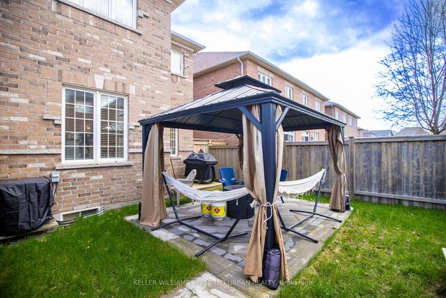 53 Turnhouse Cres, House semidetached with 3 bedrooms, 3 bathrooms and 3 parking in Markham ON | Image 32