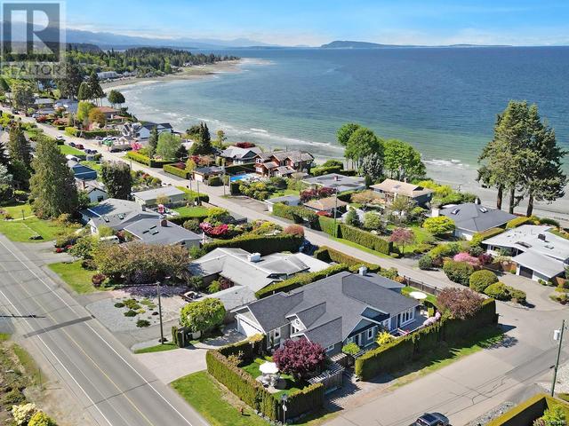 277 Crescent Rd W, House detached with 2 bedrooms, 3 bathrooms and 4 parking in Qualicum Beach BC | Image 56